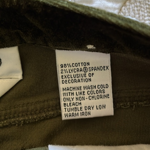 Talbots buttery soft green velvet like pants - Picture 7 of 7